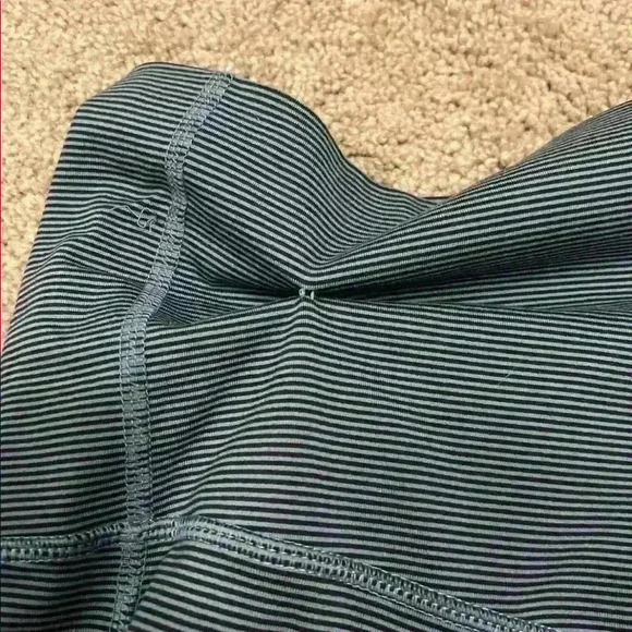 WOMENS NIKE DRI FIT MEDIUM  Fold over LEGGINGS  RUNNING YOGA - Picture 3 of 5